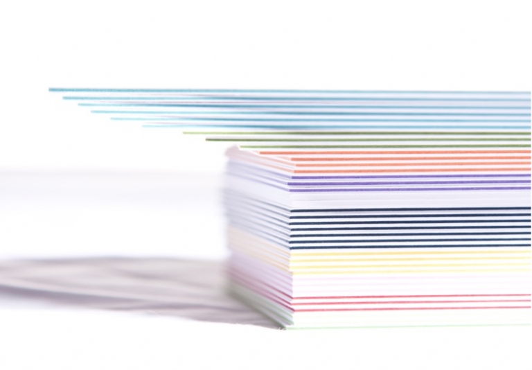 Lire la suite à propos de l’article Nouveauté : Un papier multi-épaisseurs moderne et coloré