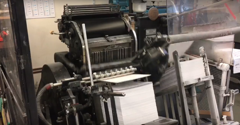 Lire la suite à propos de l’article [VIDEO] Numérotation typo sur platine T Heidelberg – Sirio Pearl 700gr/m2