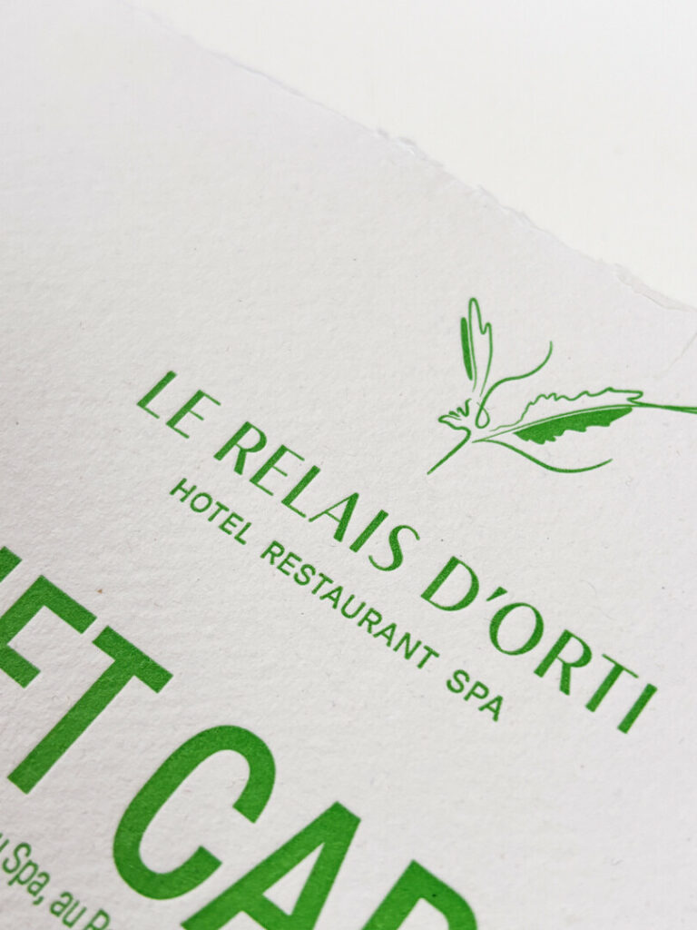 Bon cadeau raffiné pour hotel restaurant SPA en Letterpress