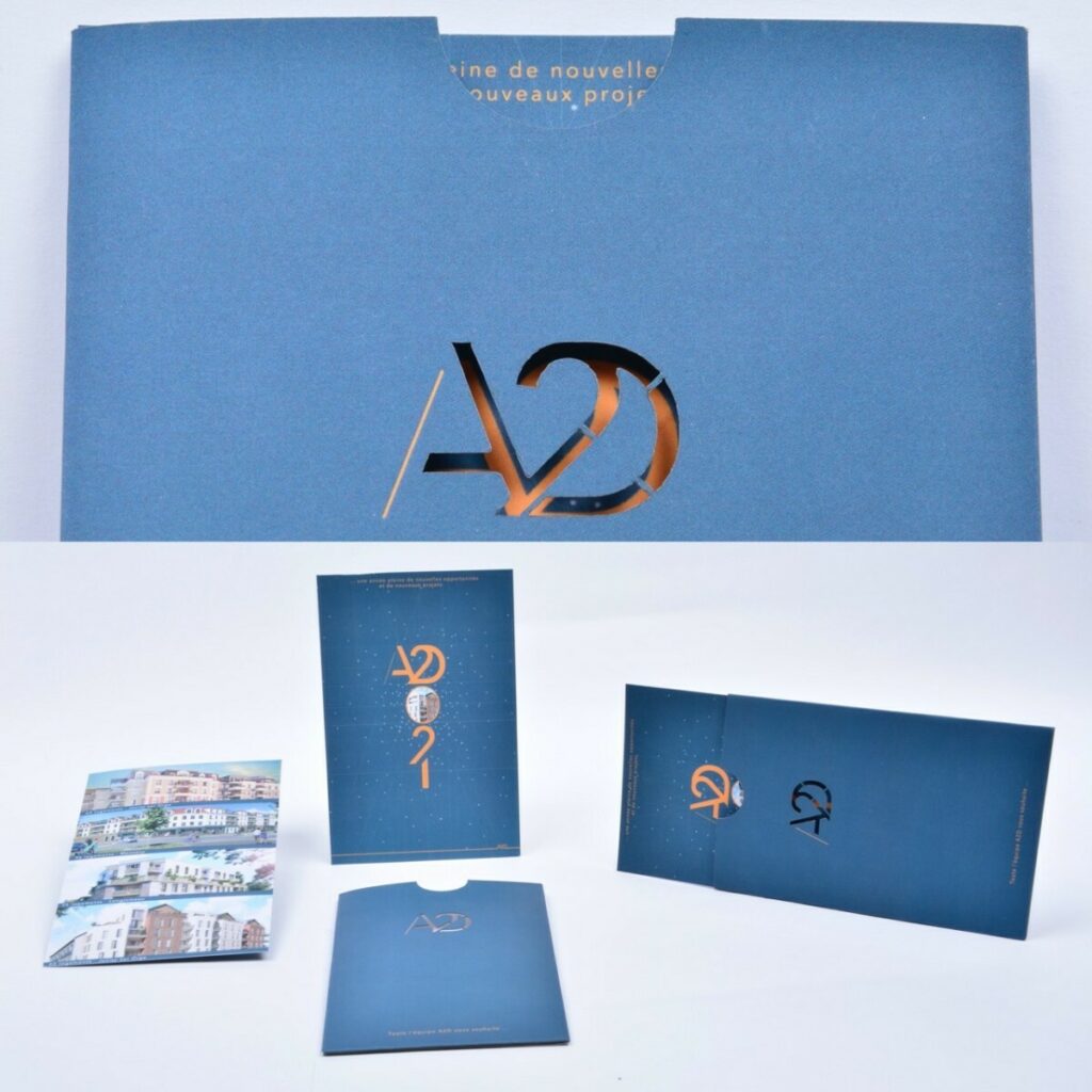 Carte de voeux architecte avec pochette avec coup de pouce et découpe laser de précision – Pelliculage Soft Touch