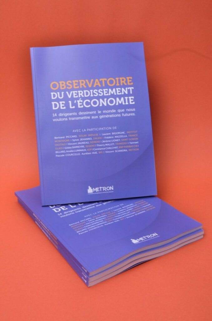 Livre rapport d’entreprise avec reliure dos carré collé – Olin 120gr/m2 extra blanc – Couverture avec pelliculage mat