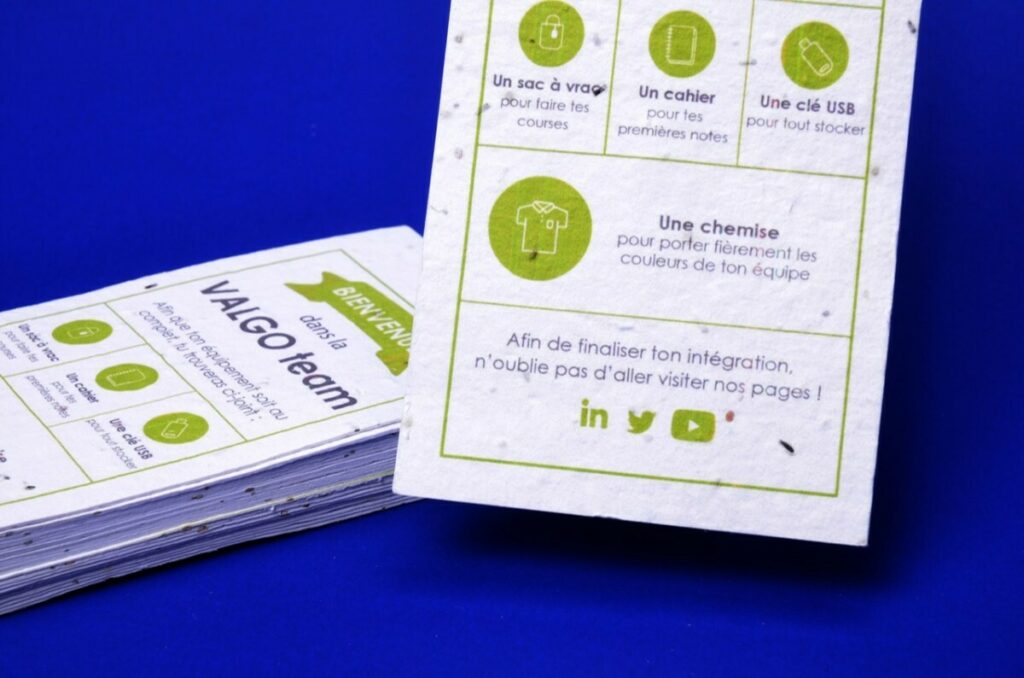 Flyer entreprise sur papier ensemencé 220gr/m2 aux graines de fleurs sauvages