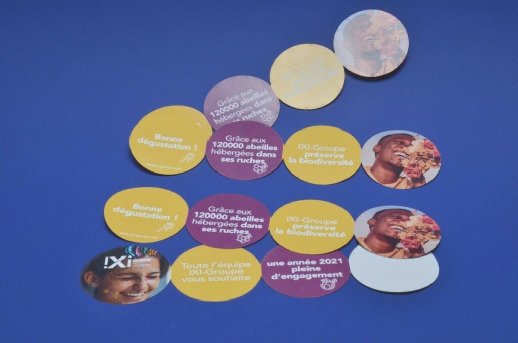 Mini flyer dépliant rond 4 faces – Découpe laser – Couché mat 135gr/m2