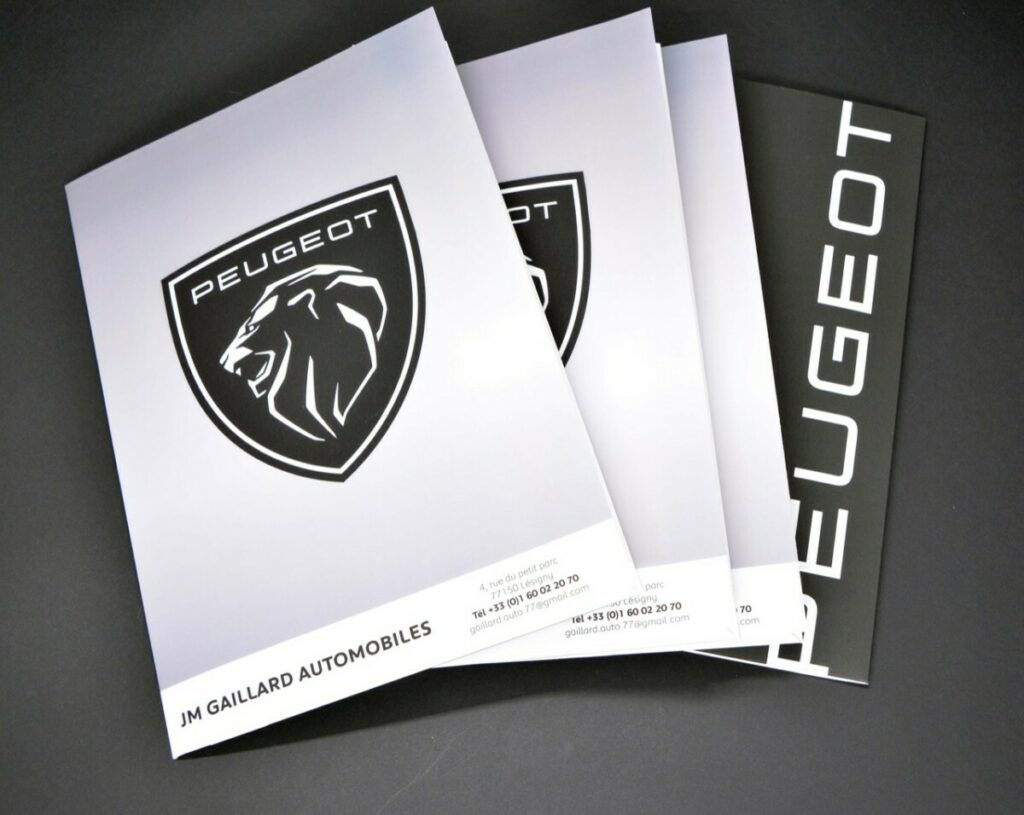 Chemise à rabat 2 volets pour garage Peugeot- Pelliculage soft touch 350gr/m2