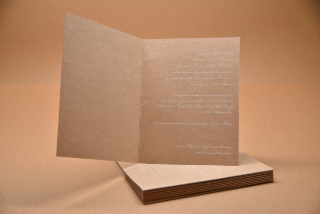 Faire-part de mariage traditionnel 2 volets – impression blanche numérique sur Cocoa Shell 300gr/m2 à  recyclé à base de noix de coco