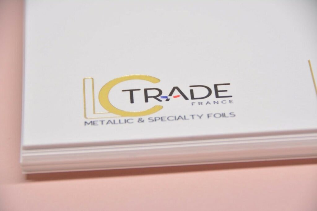 Cartes de correspondance luxe avec logo en dorure – Marquage à chaud OR – Old Mill Premium White 300gr/m2