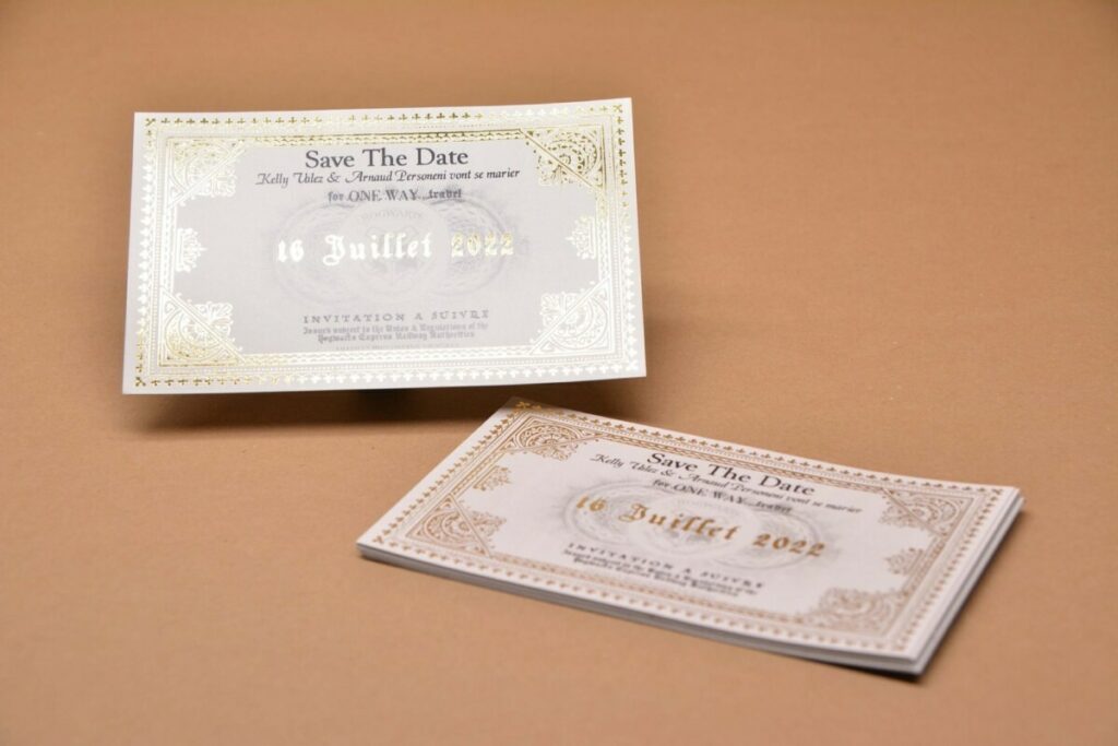 Save the date magnétique thème Harry Potter billet de train quai 9 3/4 – Marquage à chaud Or brillant