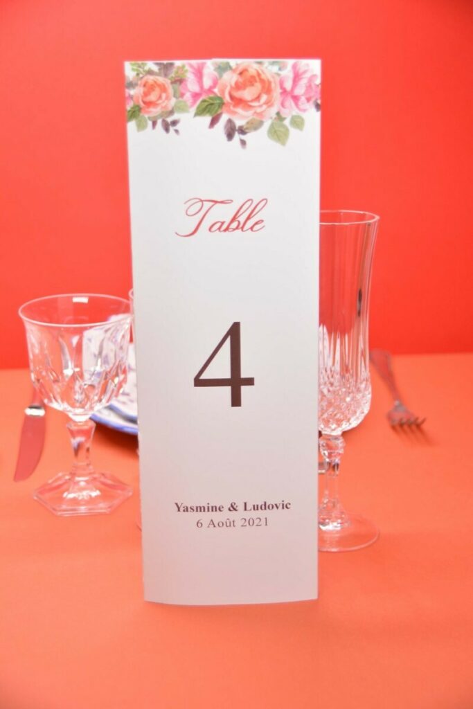Nom de table et menu mariage en triptyque à poser – Creation pack 350gr/m2