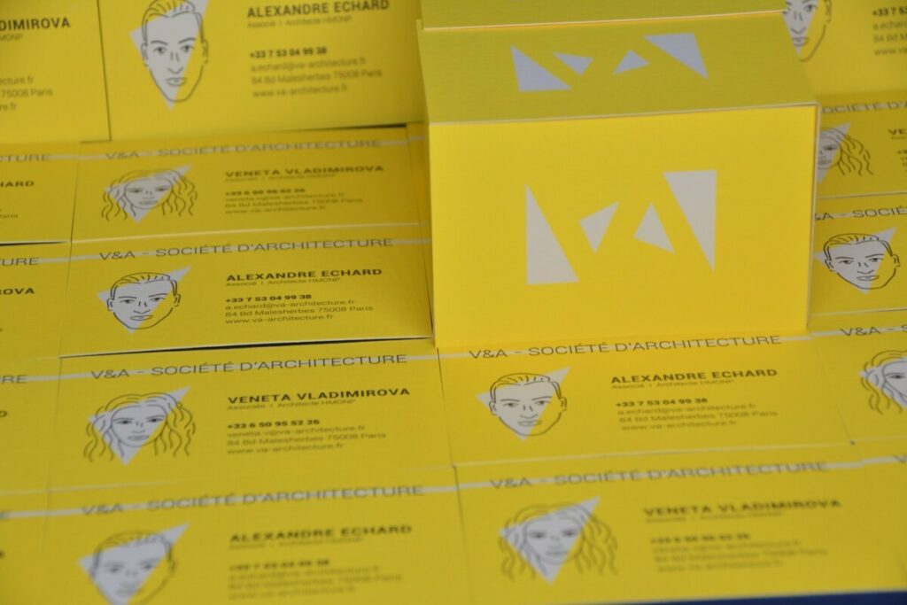 Cartes de Visite Architecte avec silhouette – Favini Dolce Vita 320/m2 – Pantone Jaune Fluo PMS 803