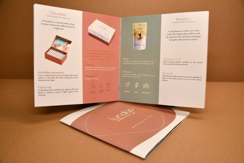 Brochure 24 pages bien-être carrée – Pelliculage mat – reliure 2 agrafes métal