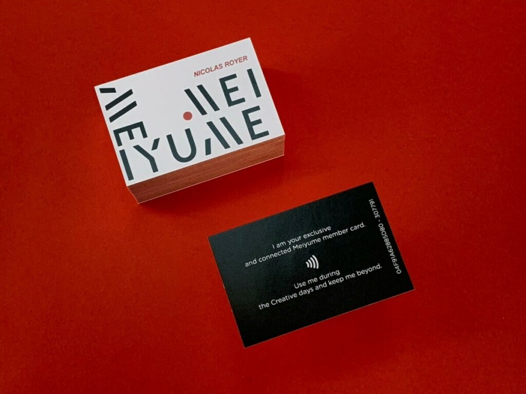 Cartes de visite avec puce NFC – contre collage triplex 1,5mm avec tranche rouge – Sirio color Lampone 700gr/m2