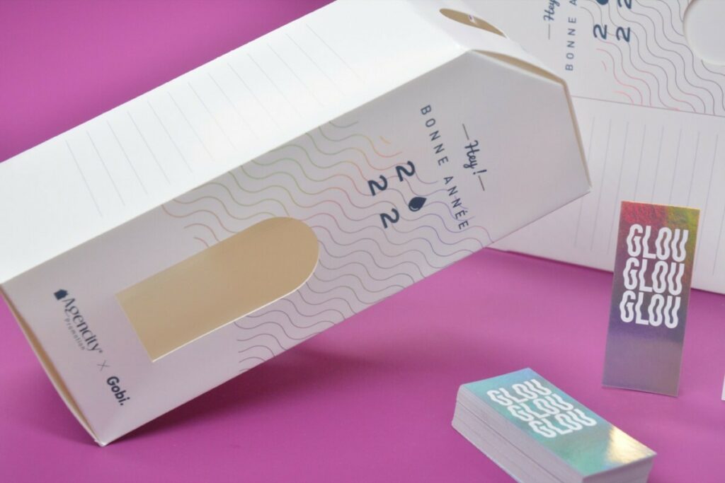Packaging pour Gourde Gobi – Dorure numérique Holographique Laser – Découpe numérique – Invercote G 240gr/m2