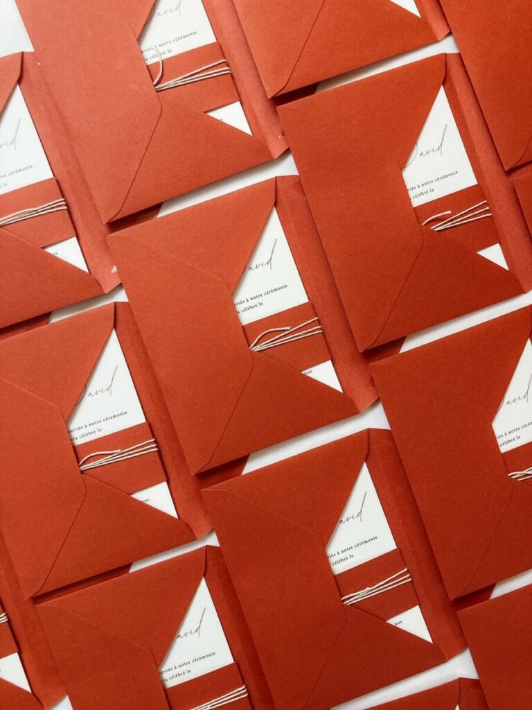 Faire-part de mariage Terracotta avec enveloppe assortie – Carton information Colorplan Stone – Bandeau Materica Terra rossa – Carton Olin regular blanc naturel