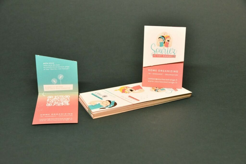 Cartes de visites marque page originales pour home organizer – pli et découpe en biseaux – Olin Regular