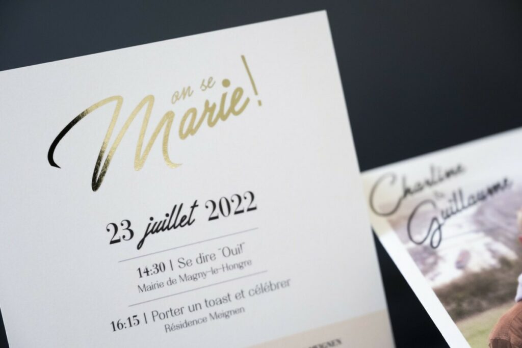 Faire-part de mariage format Polaroïd carré avec dorure numérique OR – Pelliculage Mat