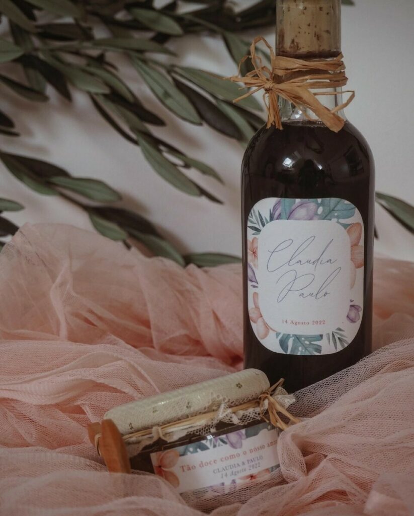 Etiquettes sur mesure pour confiture et cadeaux de mariage – Tintoretto Gesso 140gr/m2 – Découpe à la forme
