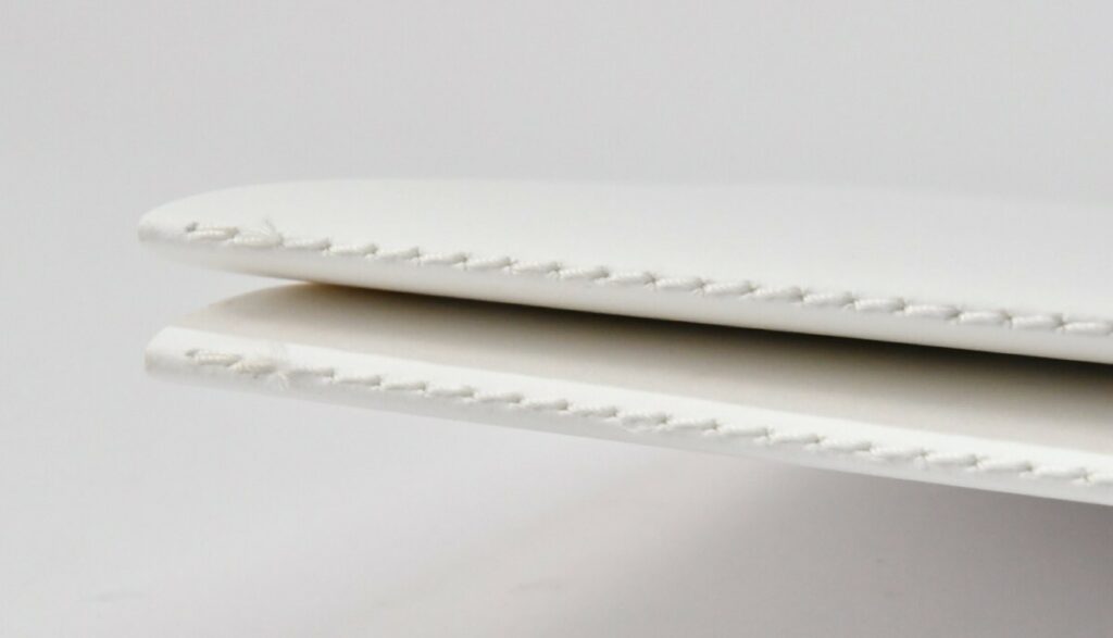 Book photographe A4 en reliure singer blanche – Old mill premium white