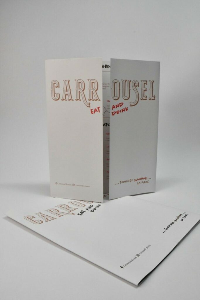 Carte menu pour Restaurant – Rainages avec plis fenêtre – Pelliculage Mat – couché mat 350gr/m2