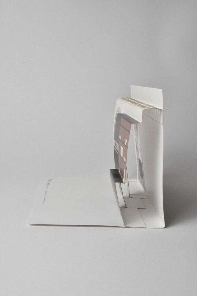 Cartes d’invitation cuisiniste en pop up 3D – Pelliculage Mat et découpe laser