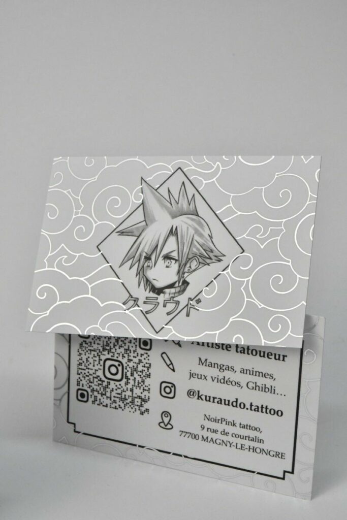 Cartes de visite Manga artiste Tatoueur – dorure numérique argent – Pelliculage mat