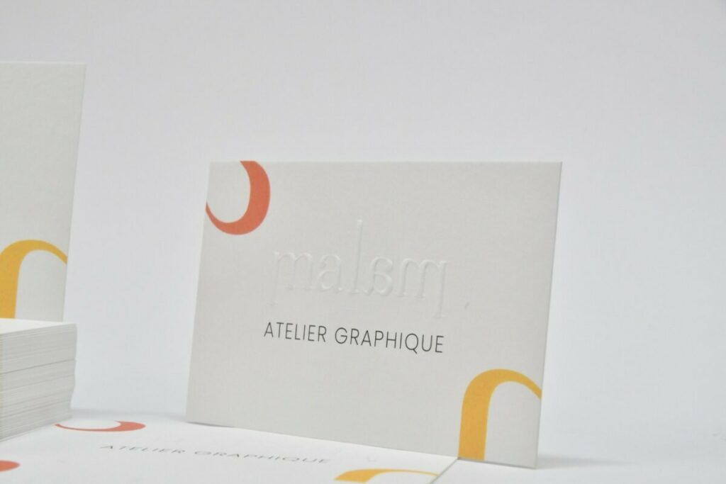 Cartes de visite studio graphique en gaufrage sur palindrome avec foulage – Papier de création old mill premium white – blind embossing