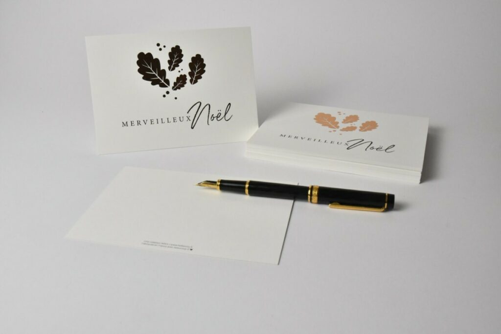 Carte cadeau Noël feuille de chêne en dorure numérique Rose gold – Munken polar 300g