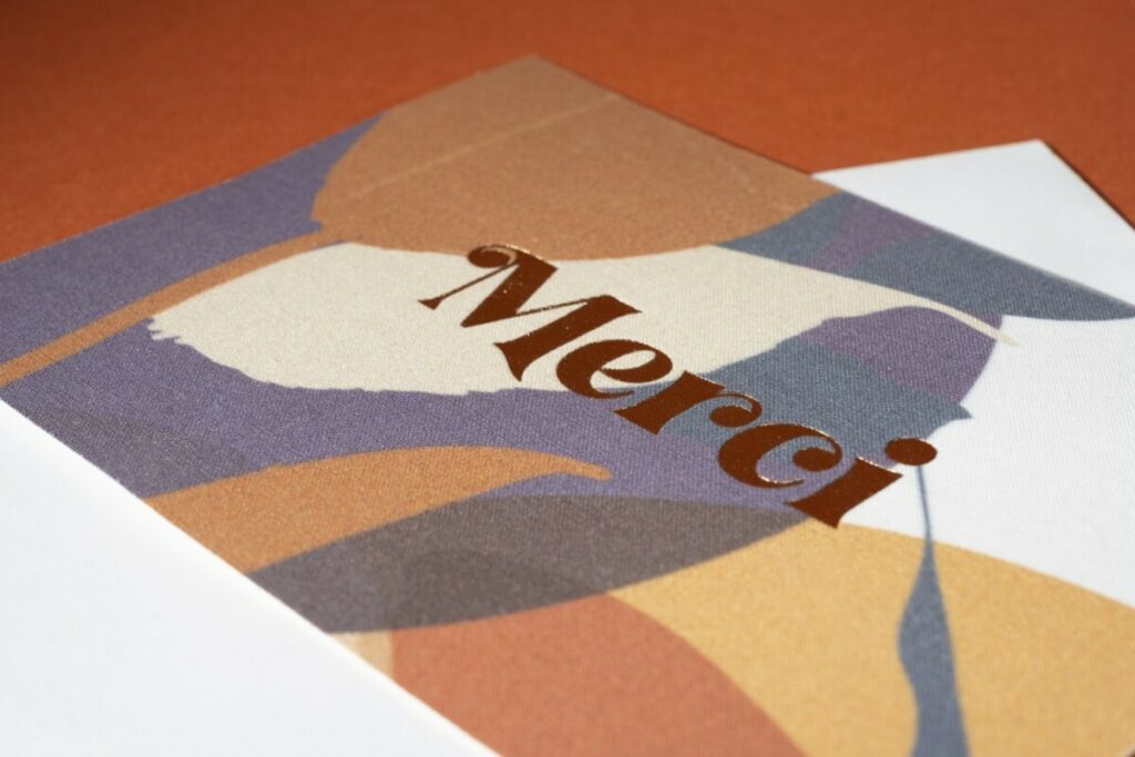 Cartes de remerciement de mariage en tissu – Marquage à chaud cuivre 396 – Contre collage sur papier et enveloppe sur mesure – Olin Regular