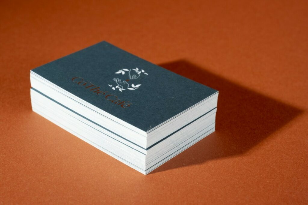 Cartes de visite artisan torréfacteur – Impression Pantone vert avec dorure à chaud cuivre en repérage – Papier Century cotton Wove