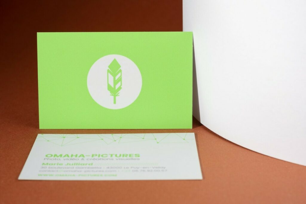 Cartes de visite photographe en impression pantone vert fluo 802 – Couche mat 350g