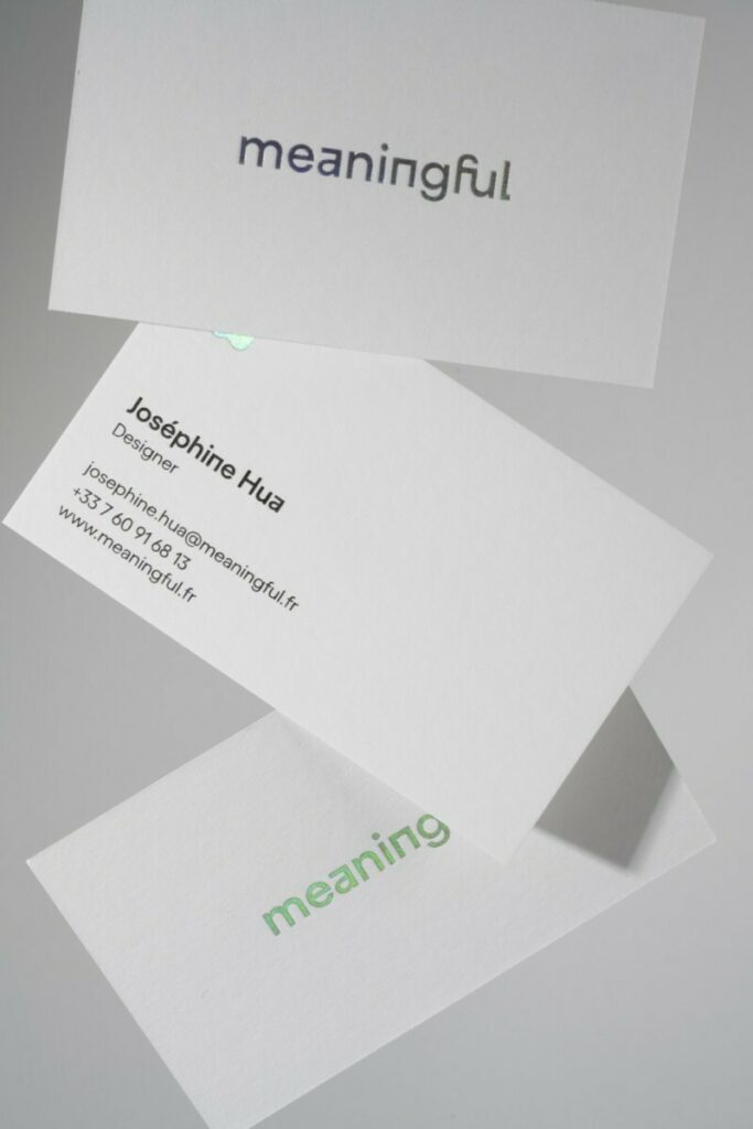 Cartes de visite pour agence immobilière – Dorure à chaud holographique – Materica Gesso 360gr