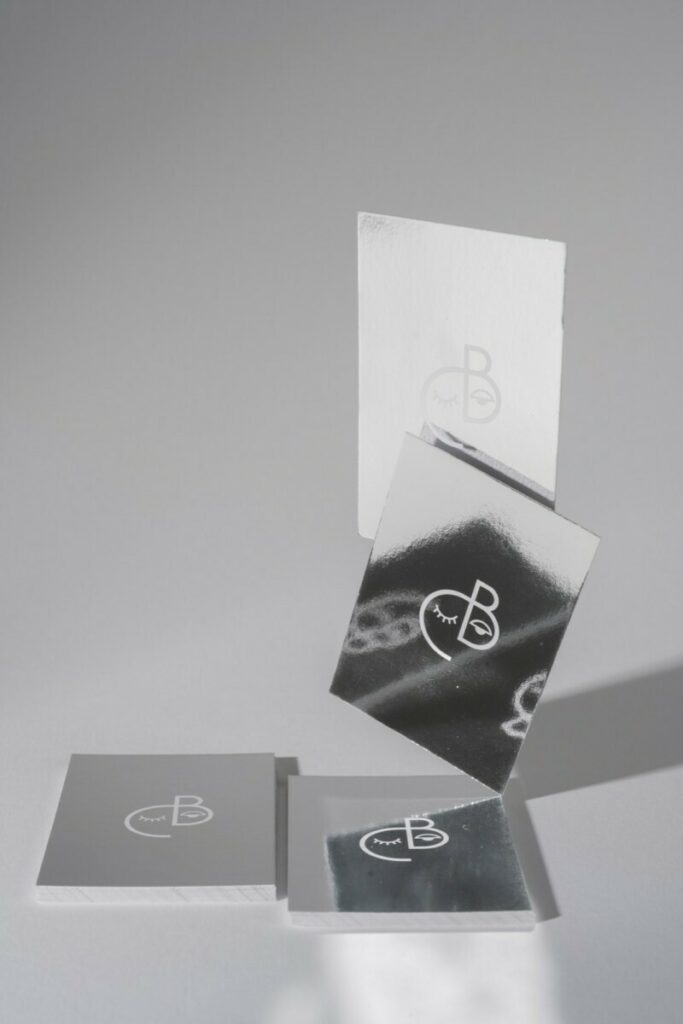 Cartes de visites miroir pour conseillère en image – Dorure numérique argent brillant – Couché mat 350g