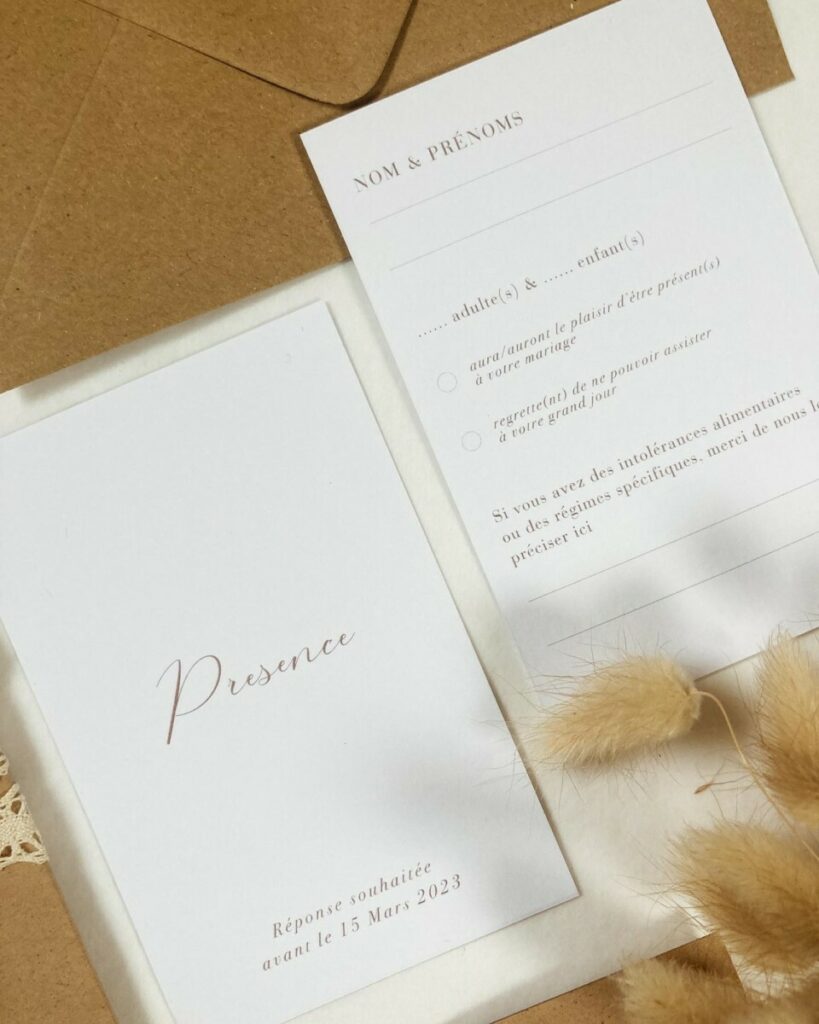 Faire part de mariage Kraft et dentelle avec sa pochette et enveloppe assortie – Impression blanche numérique