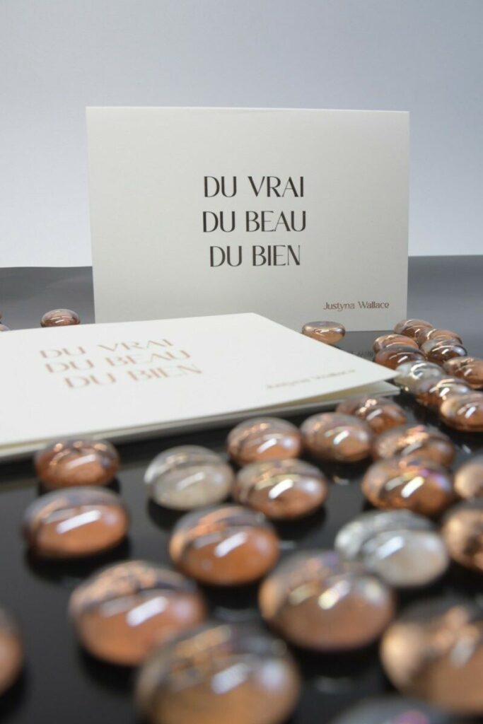 Carte de voeux pliée avec citation en dorure numérique cuivre – Olin ultimate white300g
