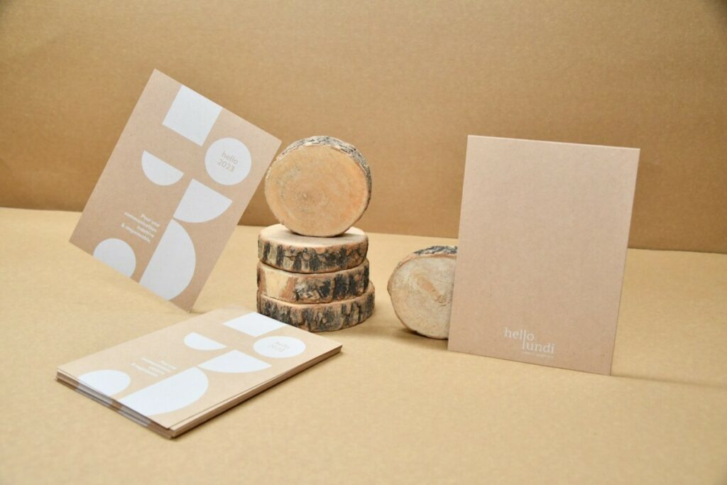 Cartes de voeux formes géométriques – Impression blanche numérique sur papier Kraft recyclé – Cocoa Shell 300g