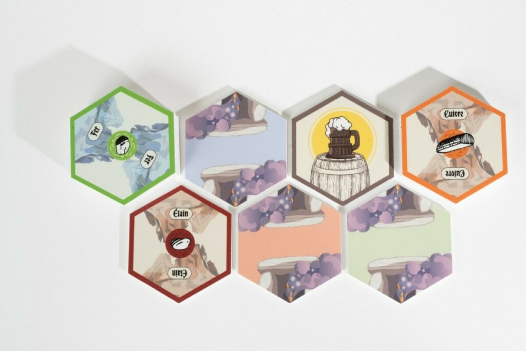 Jetons pvc en découpe hexagonale pour jeux de société – impression quadri et plastification mat sur PVC 2mm