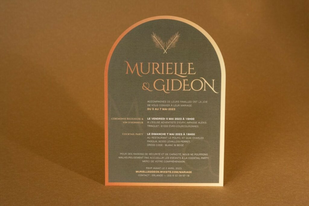 Faire-part de mariage avec découpe numérique en forme d’arche – impression quadri imitation dorure – papier de création old mill premium white