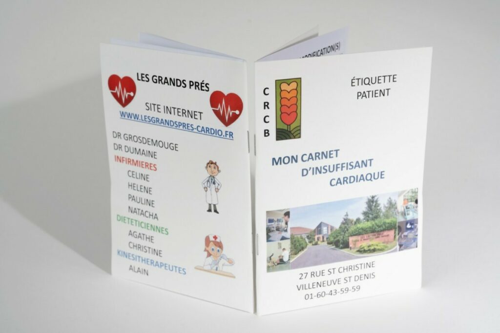 Carnet A6 pour prescription médicales avec pochette à rabat sur couverture – Reliure au pli avec 2 agrafes métal