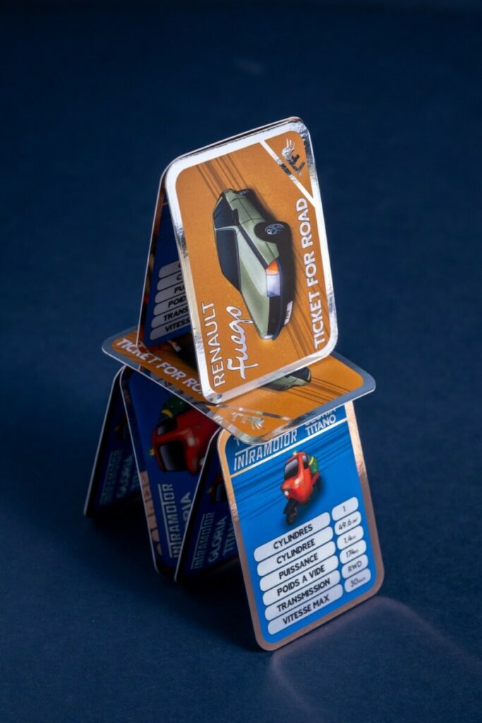 Cartes voitures anciennes à collectionner pour récompense de campagne de crowdfunding – Dorure numérique Or, argent et cuivre – Pelliculage mat – 4 angles arrondis 6mm