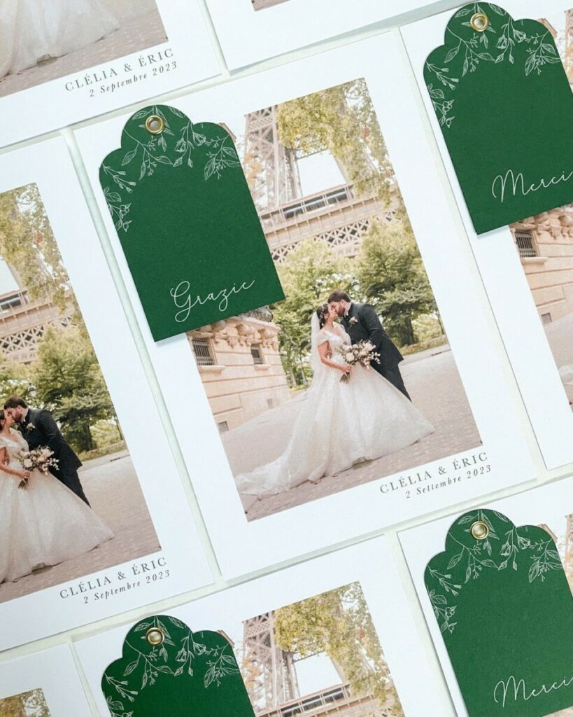 Cartes de remerciements de mariage avec photo et coupon merci avec oeillet doré – découpe numérique – olin regular 400g ultimate white – Colorplan Forest 350g