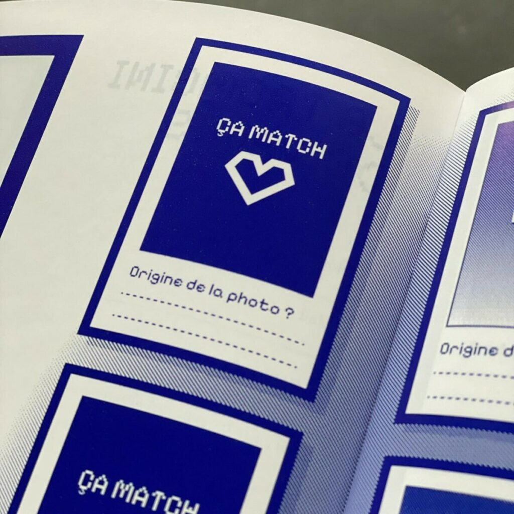Album stickers à collectionner Trombini des amis – Couché mat 90gr – impression Pantone bleu reflex
