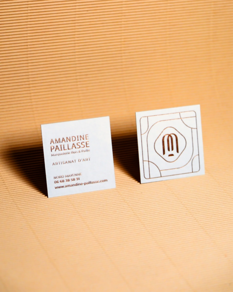 Cartes de visites carrées pour artisan décorateur marqueterie en dorure à chaud