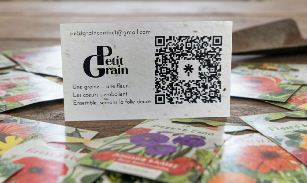 Cartes de visite naturelle sur papier ensemencé aux graines de fleurs sauvages