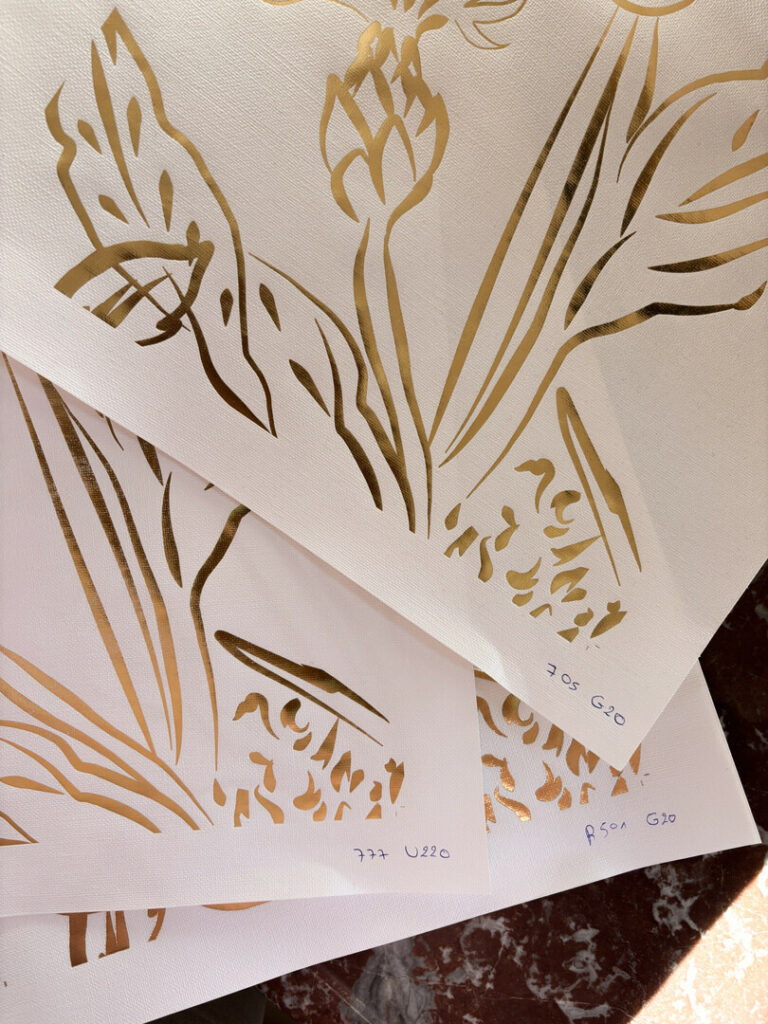 Essais de marquage à chaud grand format sur papier texturé